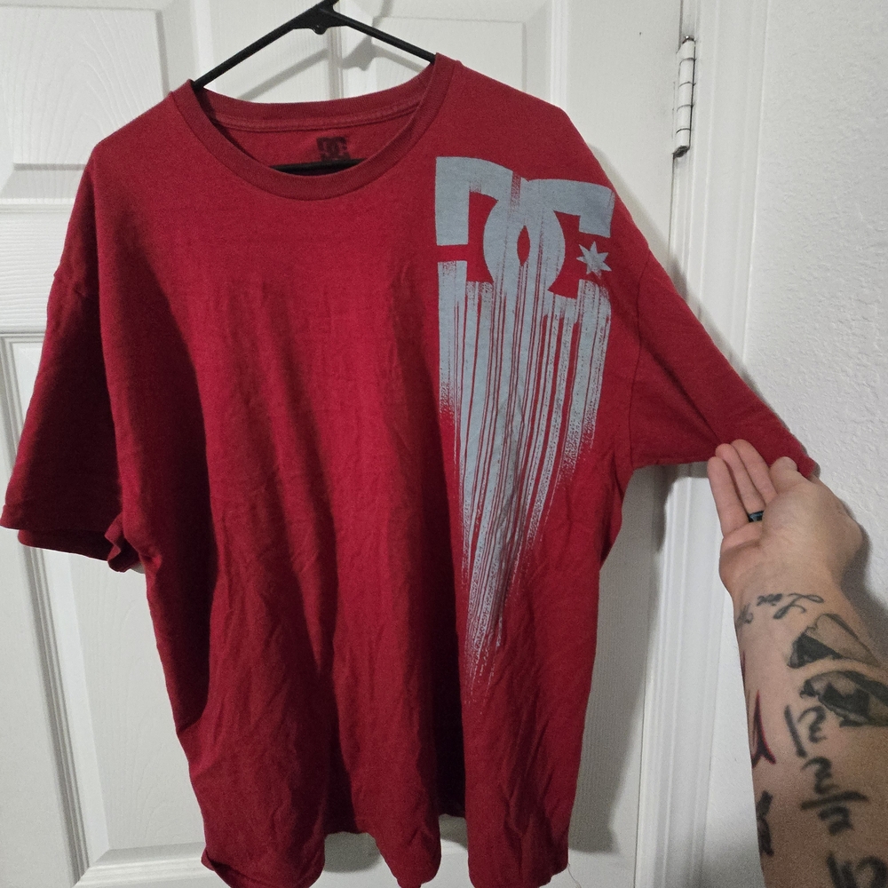 DC Men's Red Graphic T-Shirt